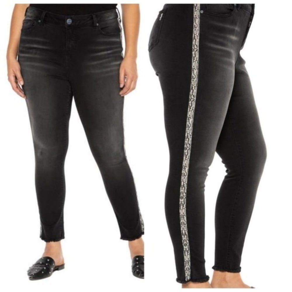 Slink Jeans Mid Rise Frayed Hem Black 12